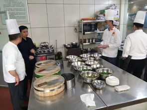 赵丰局长深入徽州大酒店检查指导，筑牢餐饮服务食品安全防线